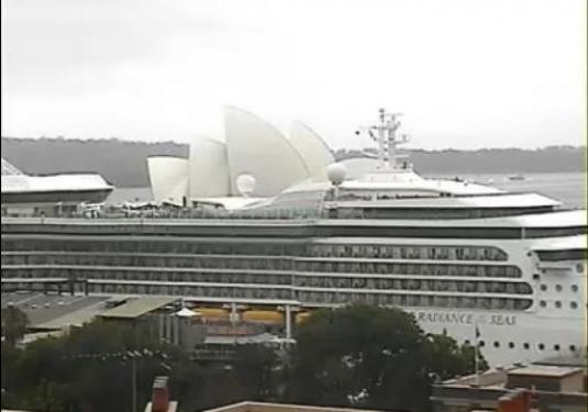 webcam sydney harbour cruise ships